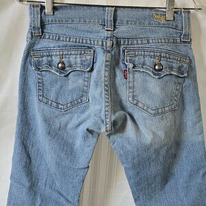 Levis "Slouch" Capri